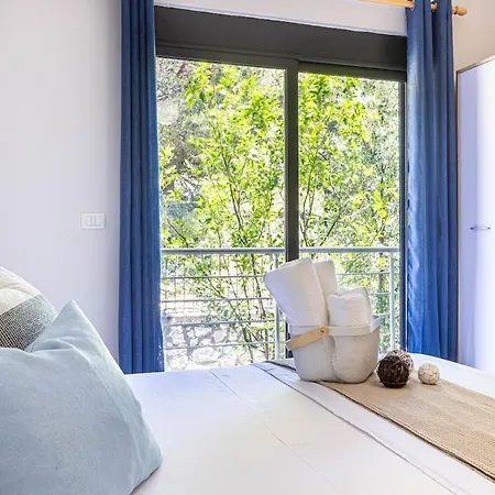 Charm 3, 1br Ap, Kitchen, Parking & Patio